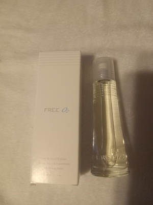 AVON FREE O2 SPRAY 50ML AVON FREE O2 SPRAY 50ML